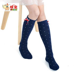 牧童童裝春秋款女童波點蝴蝶結(jié)中筒襪 點亮2-13歲寶貝的穿搭時光
